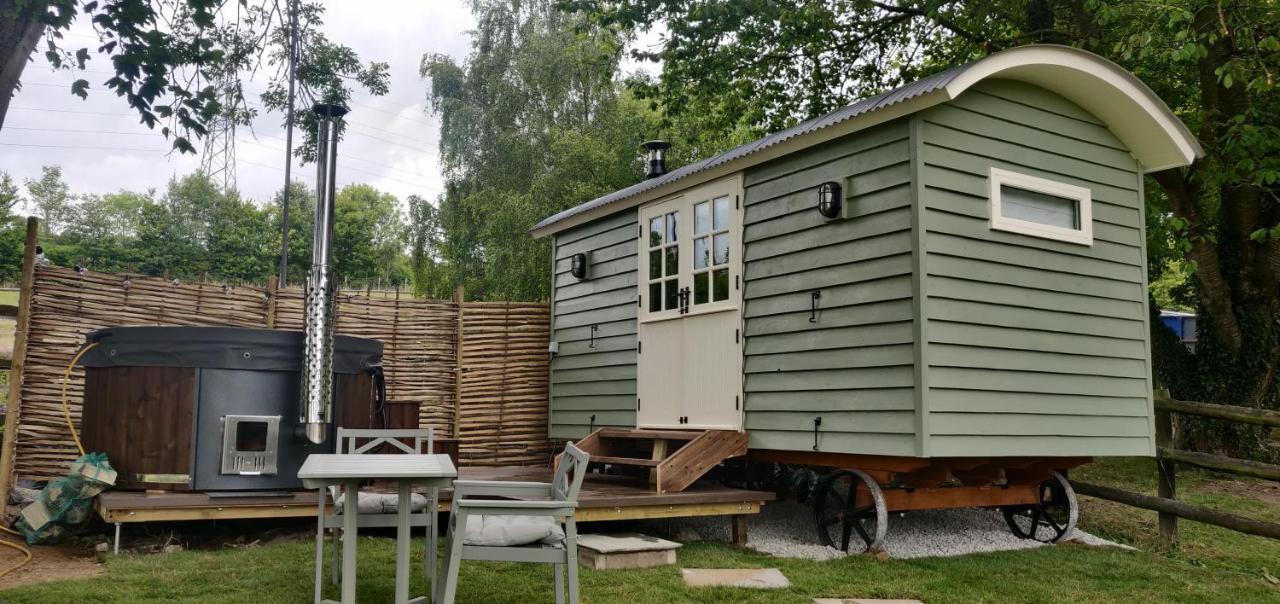 Romantic Shepherds Hut With Stunning Sunsets Hollingbourne المظهر الخارجي الصورة